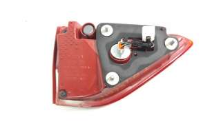 Recambio de piloto trasero derecho interior para kia stonic (ybcuv) 2017- 1.2 cat referencia OEM IAM 92404H8400  