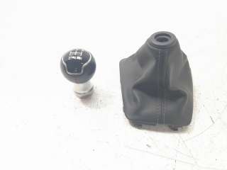 Recambio de pomo palanca cambio para kia stonic (ybcuv) 2017- 1.2 cat referencia OEM IAM 43711D9100  