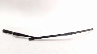 Recambio de brazo limpia delantero izquierdo para iveco daily furgón 2014- 2.3 diesel referencia OEM IAM 5801645537  