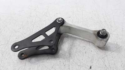 Recambio de puente trasero para kawasaki z 900 2016- z 900 referencia OEM IAM 391110370 390070410 