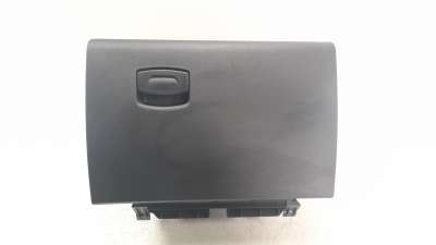 Recambio de guantera para renault kadjar 2015- 1.5 dci diesel fap energy referencia OEM IAM 682526225R  