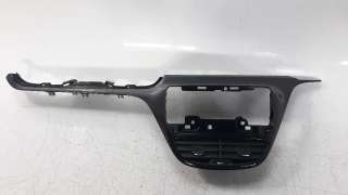 Recambio de rejilla aireadora para peugeot 208 2012-2019 1.2 12v vti referencia OEM IAM 9672848677  