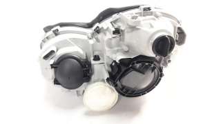 Recambio de faro derecho para mercedes-benz clase c (w203) berlina 2000-2007 referencia OEM IAM 2038200261 10113131013 ME0284903