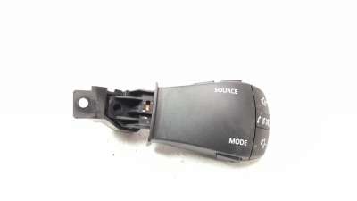 Recambio de mando multifuncion para renault express 2021- advance referencia OEM IAM 255522187R  