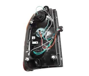 Recambio de piloto trasero derecho para mitsubishi l 200 (k6/7) 1996- referencia OEM IAM MR109128 108700150 MB8154053 2