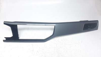 Recambio de moldura para volkswagen polo 2017- referencia OEM IAM 2G1858416AH  