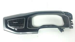 Recambio de moldura para volkswagen polo 2017- referencia OEM IAM 2G1858415  