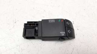 Recambio de mando multifuncion para renault clio iv 2012- 1.5 dci diesel fap referencia OEM IAM 255522448R  