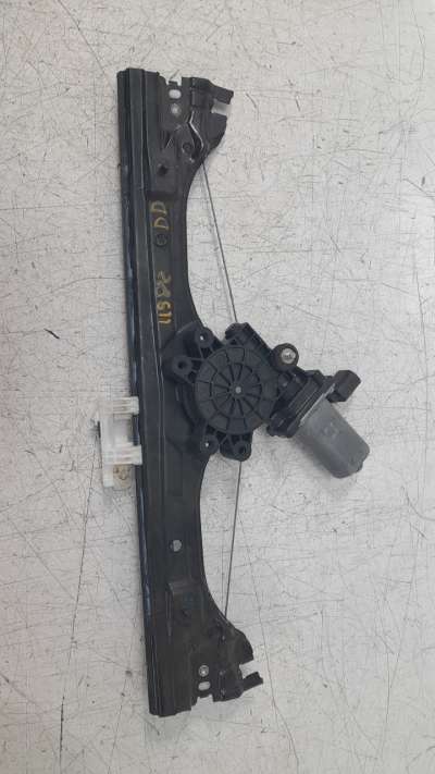 Recambio de elevalunas delantero derecho para fiat 500 2007-2016 referencia OEM IAM 52204607 106095801 114058