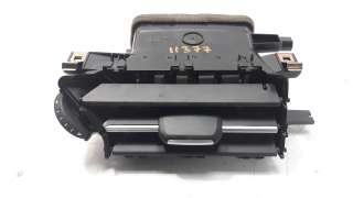 Recambio de rejilla aireadora para toyota avensis 2015-2018 1.8 16v cat referencia OEM IAM 09470001  