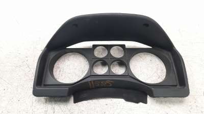 Recambio de moldura para mitsubishi montero (v60/v70) 2000-2006 3.2 di-d cat referencia OEM IAM MR402460  
