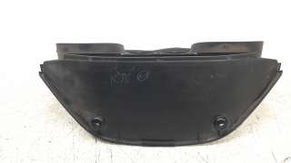 Recambio de moldura para mitsubishi montero (v60/v70) 2000-2006 3.2 di-d cat referencia OEM IAM MR402460  
