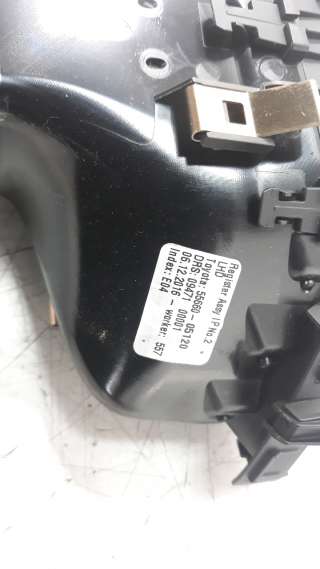 Recambio de rejilla aireadora para toyota avensis 2015-2018 1.8 16v cat referencia OEM IAM 5566005120  