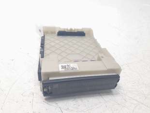 Recambio de caja reles / fusibles para toyota corolla (e21) 2019- referencia OEM IAM 8273002P80A  
