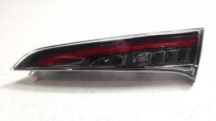 Recambio de piloto trasero derecho interior para toyota corolla (e21) 2019- referencia OEM IAM 8158102B80  