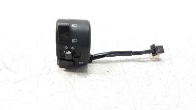 Recambio de piña luces izquierda para yamaha nmax 2015- nmax 125 referencia OEM IAM B6HH39720000  