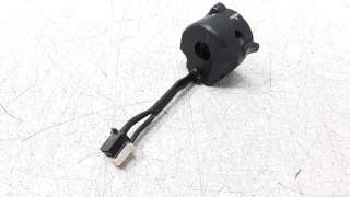 Recambio de piña luces izquierda para yamaha nmax 2015- nmax 125 referencia OEM IAM B6HH39720000  
