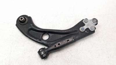 Recambio de brazo suspension inferior delantero derecho para peugeot 308 2007-2013 referencia OEM IAM 9846329280  ZWDPE011