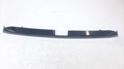 Recambio de moldura para peugeot 308 2013- 1.2 12v e-thp referencia OEM IAM 9839276280  