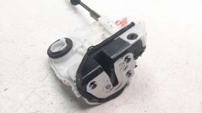 Recambio de cerradura puerta trasera izquierda para mazda 3 berlina (bp) 2019- referencia OEM IAM BDMC73310B  