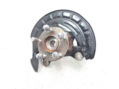 Recambio de mangueta delantera derecha para mazda 3 berlina (bp) 2019- referencia OEM IAM BDHW33021  
