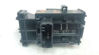 Recambio de mando elevalunas delantero derecho para toyota corolla (e21) 2019- referencia OEM IAM 8481002260  