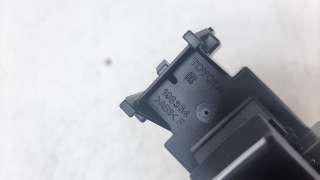 Recambio de mando elevalunas delantero derecho para toyota corolla (e21) 2019- referencia OEM IAM 8481002260  