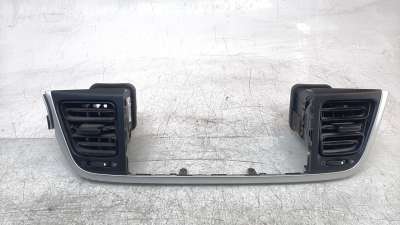 Recambio de aireador central para kia rio (yb) 2016- 1.2 cat referencia OEM IAM 84740H8000  