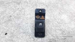 Recambio de mando elevalunas trasero derecho para kia rio (yb) 2016- 1.2 cat referencia OEM IAM 93590H8000  