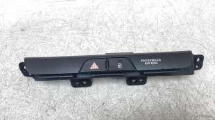 Recambio de warning para kia rio (yb) 2016- 1.2 cat referencia OEM IAM 93790H8011WK  