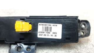 Recambio de warning para kia rio (yb) 2016- 1.2 cat referencia OEM IAM 93790H8011WK  