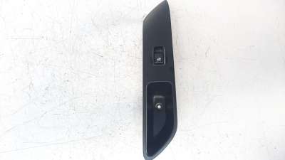 Recambio de mando elevalunas delantero derecho para iveco daily furgón 2014- 2.3 diesel referencia OEM IAM 5802804533  