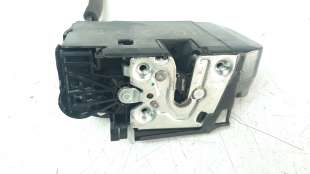Recambio de cerradura puerta delantera derecha para iveco daily furgón 2014- 2.3 diesel referencia OEM IAM 5801352922   2