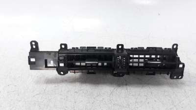 Recambio de rejilla aireadora para toyota auris 2012-2019 1.4 turbodiesel cat referencia OEM IAM 5567002550  