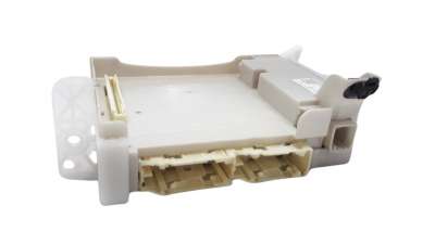 Recambio de caja reles / fusibles para toyota yaris 2017- referencia OEM IAM 841400D300  