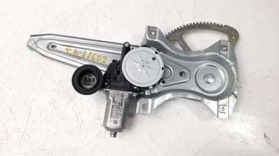 Recambio de elevalunas trasero derecho para toyota yaris 2017- referencia OEM IAM 698300D220  