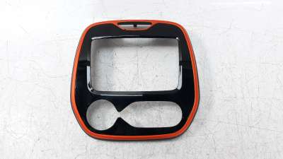 Recambio de moldura para renault captur 2013- 1.5 dci diesel fap energy referencia OEM IAM 682705384R  