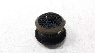 Recambio de rejilla aireadora para renault captur 2013- 1.5 dci diesel fap energy referencia OEM IAM 687606373R  