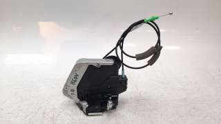Recambio de cerradura puerta trasera derecha para lexus xe2 2019- is300h referencia OEM IAM 6905033131  