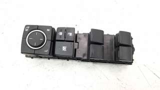 Recambio de mando elevalunas delantero izquierdo para lexus xe2 2019- is300h referencia OEM IAM 8404053230  