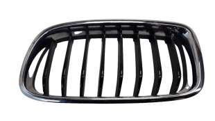 Recambio de rejilla delantera para bmw serie 3 lim. (f30) 2011-2015 318d referencia OEM IAM 51137260497  