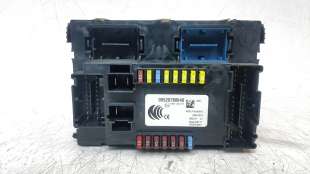 Recambio de caja reles / fusibles para jeep renegade 2014- 1.6 m-jet cat referencia OEM IAM 520780640  