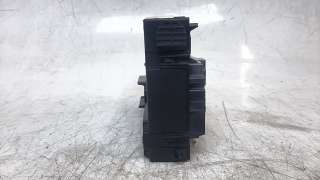 Recambio de caja reles / fusibles para jeep renegade 2014- 1.6 m-jet cat referencia OEM IAM 520780640  