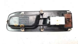 Recambio de mando elevalunas delantero derecho para jeep renegade 2014- 1.6 m-jet cat referencia OEM IAM 30170843  