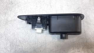 Recambio de mando elevalunas trasero izquierdo para jeep renegade 2014- 1.6 m-jet cat referencia OEM IAM 5VH85LXHAA  