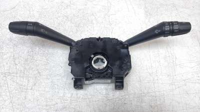 Recambio de mando multifuncion para jeep renegade 2014- 1.6 m-jet cat referencia OEM IAM 7356374140  