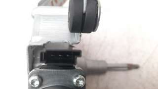 Recambio de motor limpia trasero para jeep renegade 2014- 1.6 m-jet cat referencia OEM IAM 2596002930  