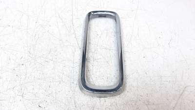 Recambio de moldura para jeep renegade 2014- 1.6 m-jet cat referencia OEM IAM 6PB29SZ0AA  
