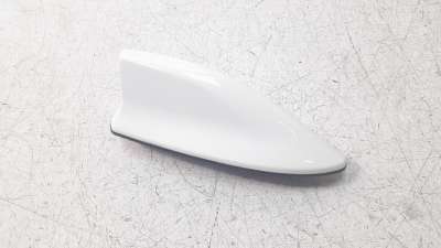Recambio de antena para toyota corolla (e21) 2019- referencia OEM IAM 8676002090  