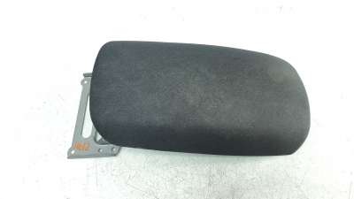 Recambio de apoyabrazos central para toyota corolla (e21) 2019- referencia OEM IAM 5890502E60C0  